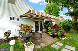 23 Buxton Ct, Southampton, NJ 08088 - Photo 21