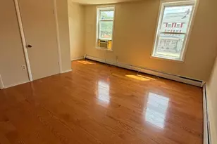 227 E Broad, Burlington, NJ 08016 - Photo 3