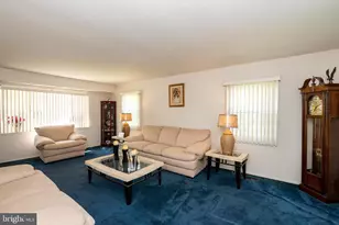 27 East Ln, Willingboro, NJ 08046 - Photo 9
