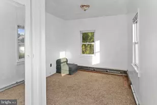 222 Washington St, Fieldsboro, NJ 08505 - Photo 45