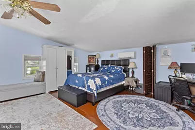 222 Washington Street, Fieldsboro, NJ 08505 - Photo 27