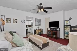 222 Washington St, Fieldsboro, NJ 08505 - Photo 15