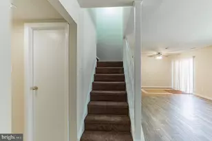205 Chaucer Ct, Mount Laurel, NJ 08054 - Photo 17