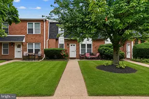 1120 Harbour Dr, Palmyra, NJ 08065 - Photo 1