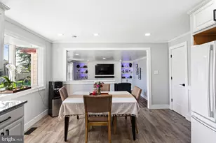 284 Tenby Chase Dr, Delran, NJ 08075 - Photo 15