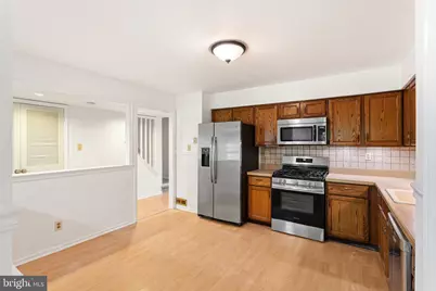 302 Berkshire Way, Marlton, NJ 08053 - Photo 11