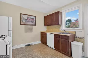 57 W Gradwell Ave, Maple Shade, NJ 08052 - Photo 17