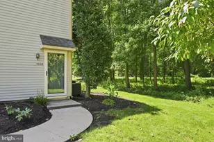 106 Harwood Ct, Mount Laurel, NJ 08054 - Photo 3