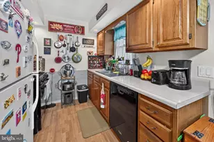 707 N Forklanding Rd, Maple Shade, NJ 08052 - Photo 19