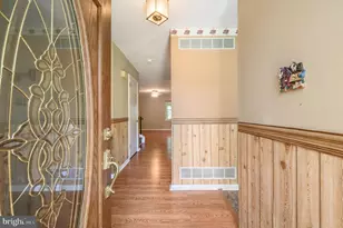 39 River Bank Dr, Florence, NJ 08554 - Photo 3