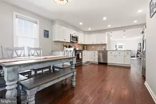 213 N Forklanding Rd, Maple Shade, NJ 08052 - Photo 3