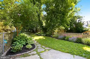225 Stacy, Burlington, NJ 08016 - Photo 27