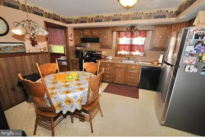 11 McCay Drive, Florence, NJ 08554 - Photo 9