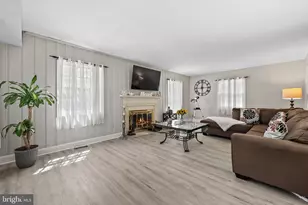 33 Glover Ln, Willingboro, NJ 08046 - Photo 7