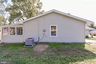 104 Plumtree Ln, Willingboro, NJ 08046 - Photo 23