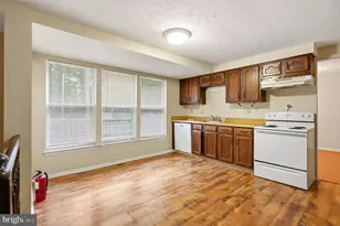 17 Lady Diana Cir, Marlton, NJ 08053 - Photo 11