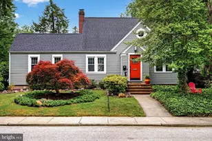7 W Cooper Ave, Moorestown, NJ 08057 - Photo 1