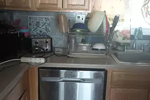 81 Executive Ln, Willingboro, NJ 08046 - Photo 3