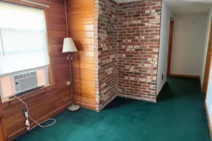 207 Washington St, Fieldsboro, NJ 08505 - Photo 15