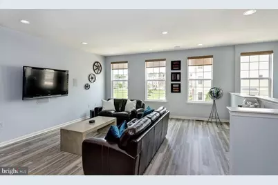 47 Riverwalk Boulevard, Burlington, NJ 08016 - Photo 1