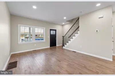 32 West Street, Bordentown, NJ 08505 - Photo 7