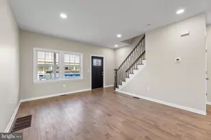 32 West St, Bordentown, NJ 08505 - Photo 7