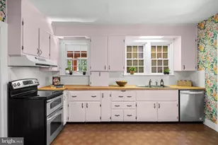 77 E Main St, Marlton, NJ 08053 - Photo 13