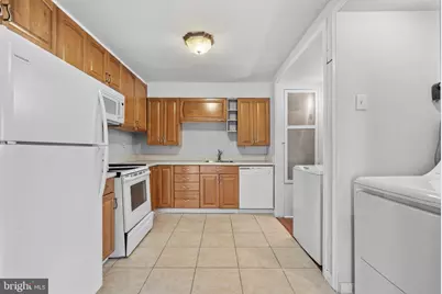 206 A Chaucer Court, Mount Laurel, NJ 08054 - Photo 7