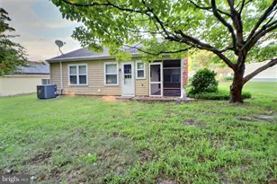 10 Stamford Pl, Southampton, NJ 08088 - Photo 21
