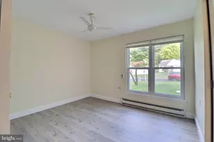 10 Stamford Pl, Southampton, NJ 08088 - Photo 13