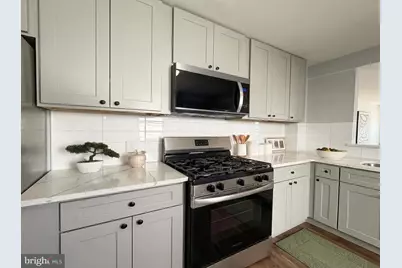 230 Spring Street, Bordentown, NJ 08505 - Photo 11