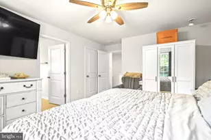 9 Autumn Park Blvd, Medford, NJ 08055 - Photo 15