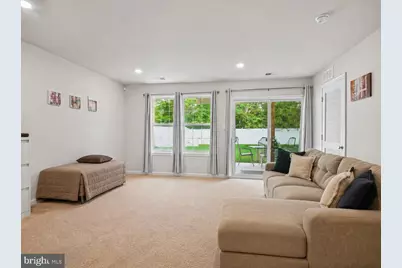 9 Autumn Park Boulevard, Medford, NJ 08055 - Photo 5