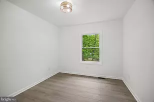 1 Dickson Dr, Medford, NJ 08055 - Photo 31
