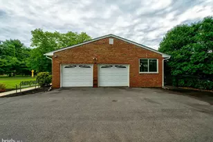 72 Old York Rd, Chesterfield, NJ 08515 - Photo 3