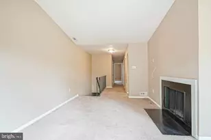 302 Kelly Cove, Mount Laurel, NJ 08054 - Photo 7