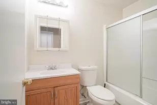 302 Kelly Cove, Mount Laurel, NJ 08054 - Photo 15