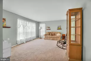 17 Dunstable Rd, Southampton, NJ 08088 - Photo 11