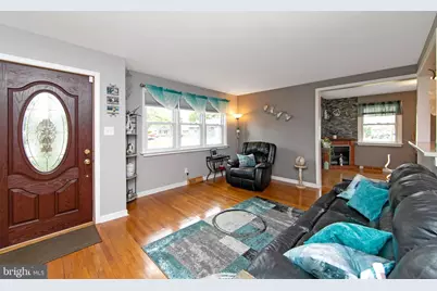 29 Wyndale Avenue, Maple Shade, NJ 08052 - Photo 9