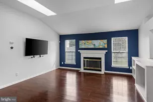 8 Quincy Manor Ln, Burlington, NJ 08016 - Photo 9