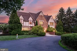 9 Deerfield Terrace, Moorestown, NJ 08057 - Photo 1