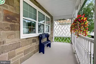 104 Dorchester Dr, Southampton, NJ 08088 - Photo 3