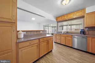 27 Toledo Ln, Willingboro, NJ 08046 - Photo 13