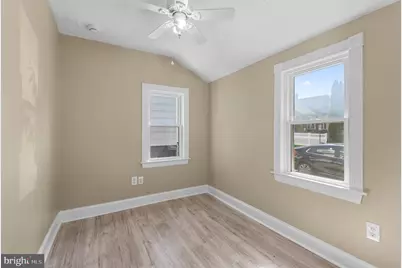 211 Lafayette Street, Bordentown, NJ 08505 - Photo 13