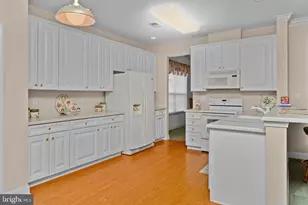 18 Garfield Ct, Mansfield Township, NJ 08022 - Photo 5