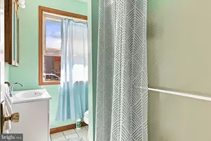 10 New York Ave, Burlington, NJ 08016 - Photo 29