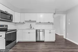 219 Tulip St, Browns Mills, NJ 08015 - Photo 9