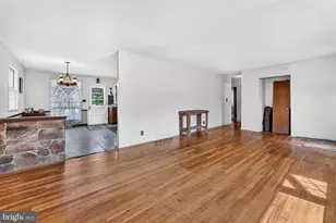 308 2nd St, Bordentown, NJ 08505 - Photo 7