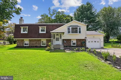 254 Mill Street, Mount Holly, NJ 08060 - Photo 1