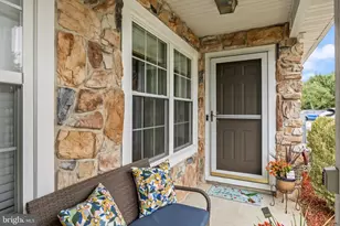 114 Buckingham Way, Mount Laurel, NJ 08054 - Photo 3